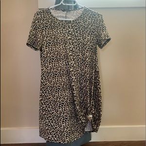 Leopard t-shirt Dress